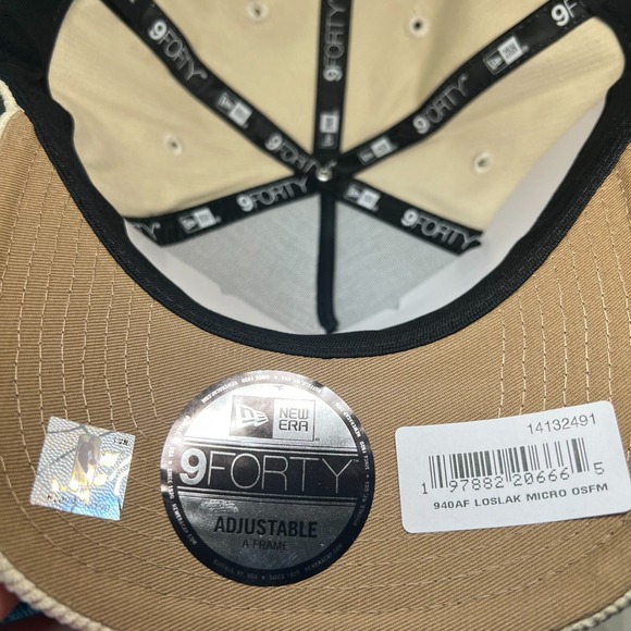 New Era 9FORTY A-Frame Los Angeles Lakers Corduroy Snapback Hat Tan 14132491 - Picture 5 of 5